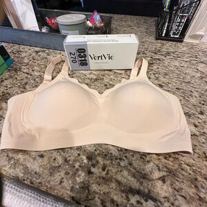 Seamless Nude T-Shirt Bra